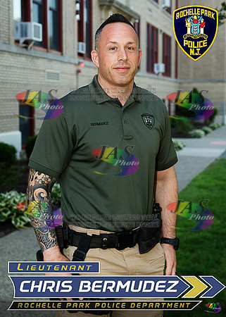 2158 Bermudez JAS 2_5x3_5 Trader -Front-Colored Police Flag Grunge8