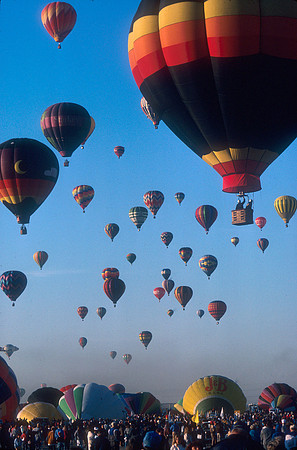 871114 Balloons