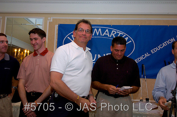 5705-JASD2H040527.JPG