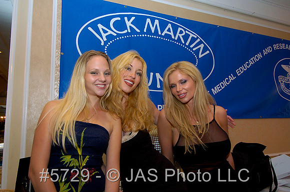 5729-JASD2H040527.JPG